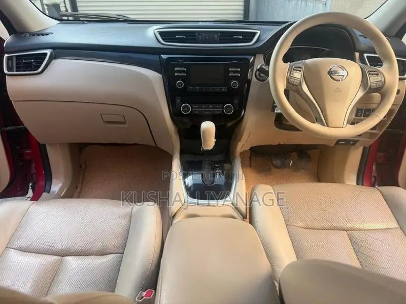 Nissan X-Trail 2015