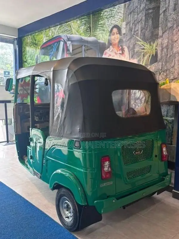 Bajaj RE 2026