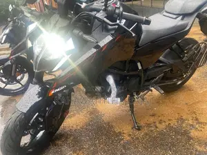 KTM Duke 250 2026