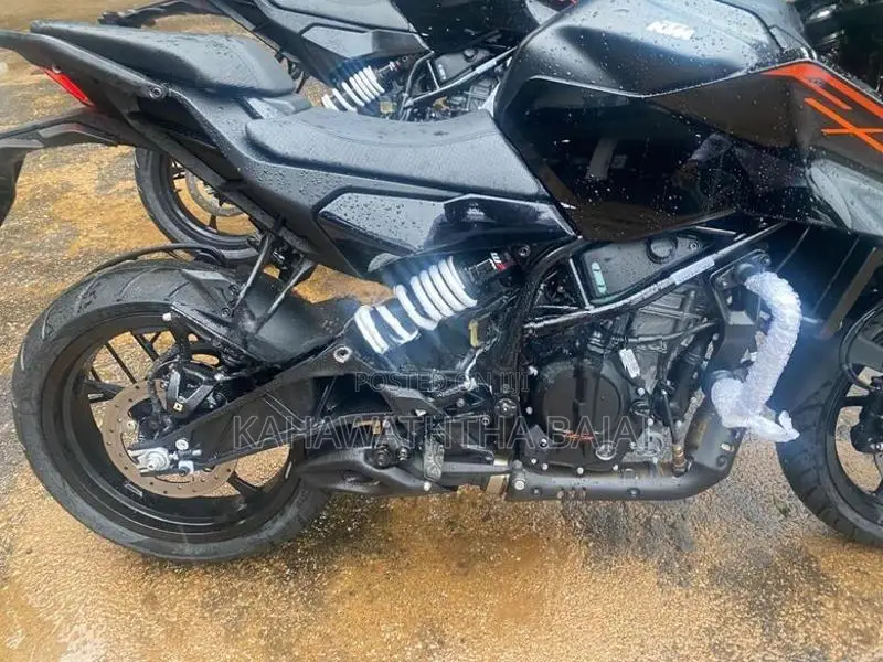 KTM Duke 250 2026