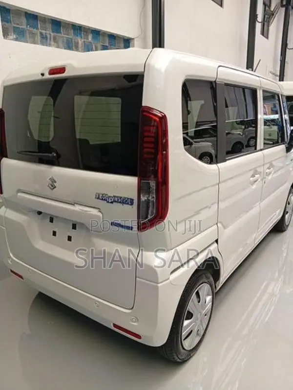 Suzuki Spacia 2024
