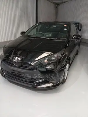 Toyota Yaris x limited 2024