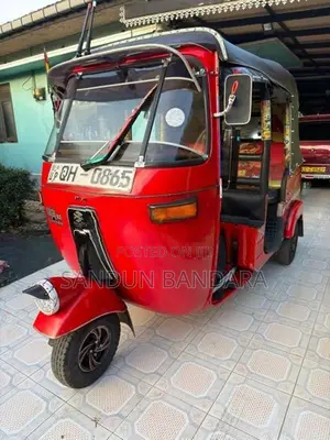 Bajaj RE 2006