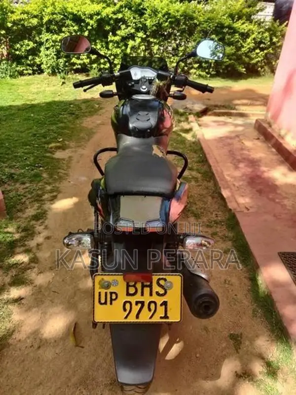 Bajaj Pulsar 150 2019