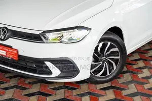 Volkswagen Polo TSI Auto Parking 2024