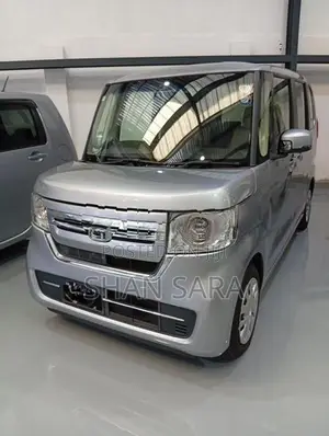 Honda N-Box G 2023
