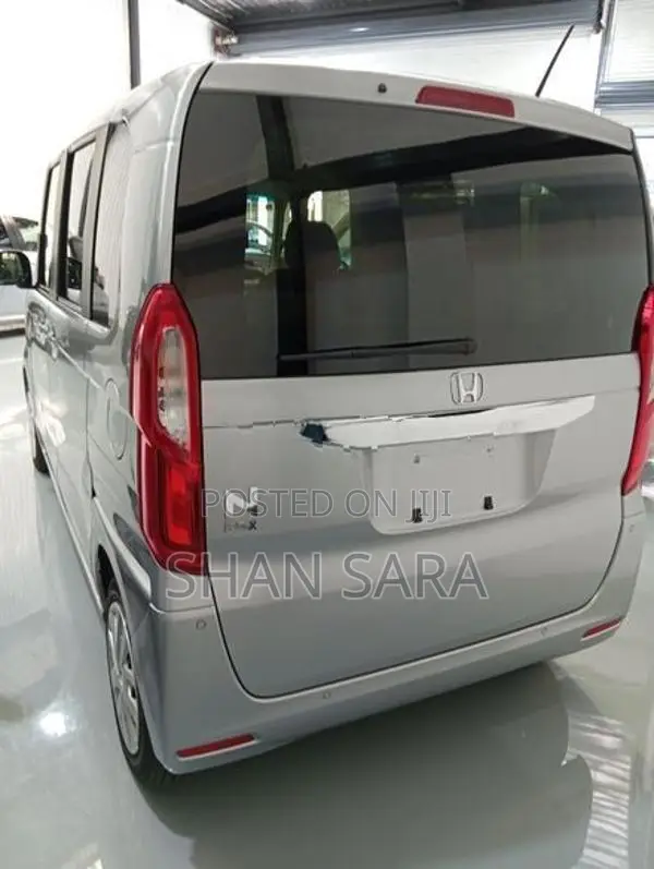 Honda N-Box G 2023