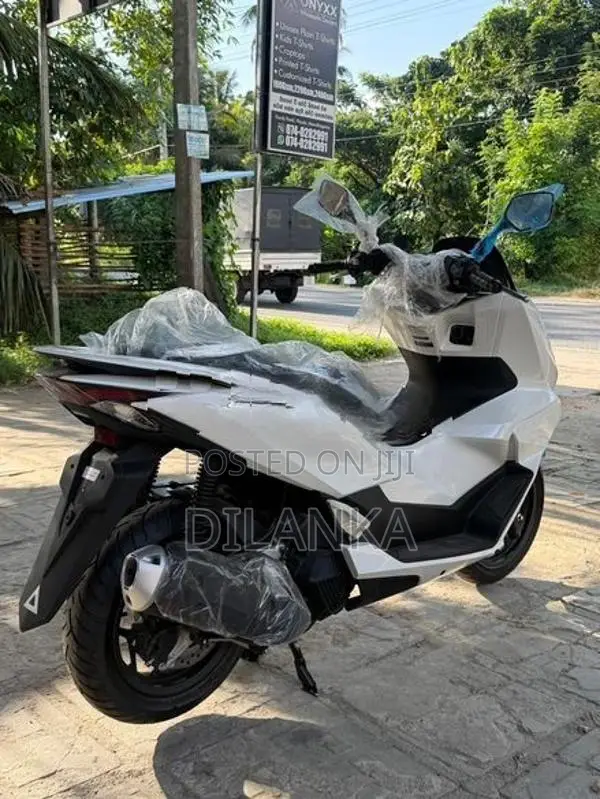 Honda PCX 125 2025