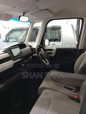 Honda N-Box G 2023