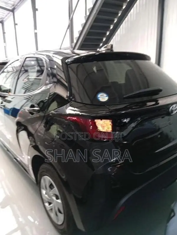 Toyota Yaris x limited 2024