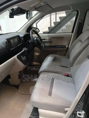 Toyota Passo x 2023