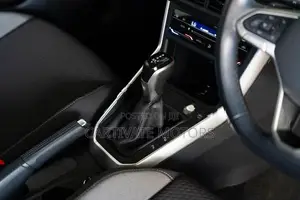Volkswagen Polo TSI Auto Parking 2024