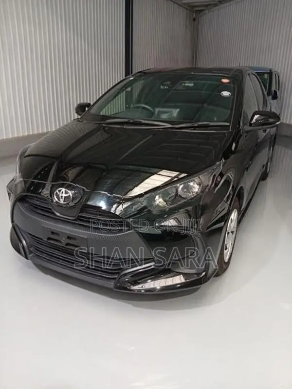 Toyota Yaris x limited 2024