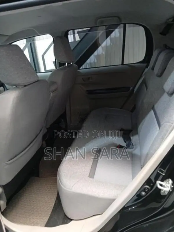 Toyota Passo x 2023