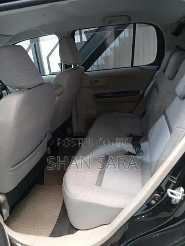 Toyota Passo x 2023