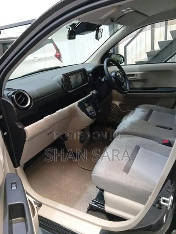 Toyota Passo x 2023