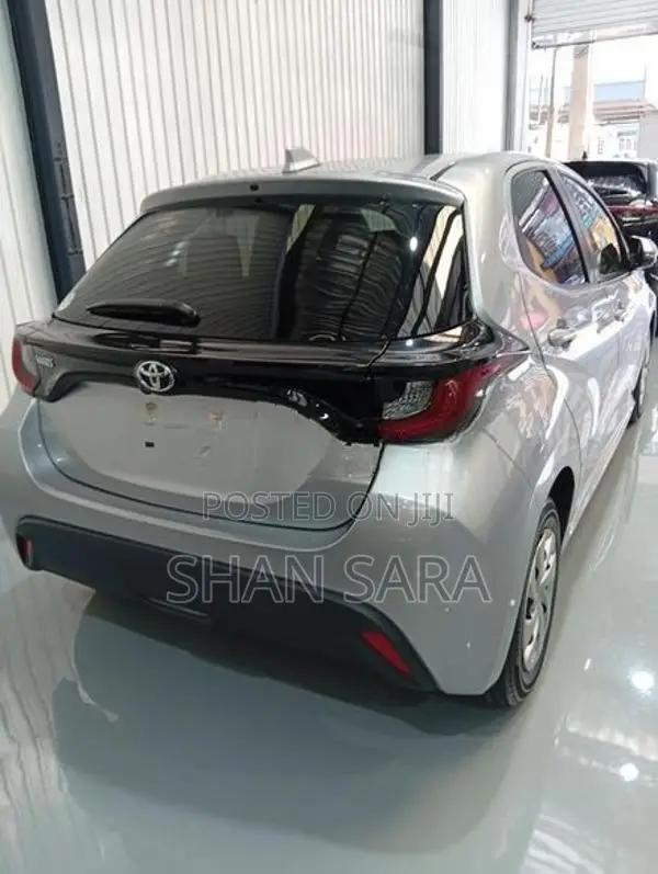 Toyota Yaris x limited 2023