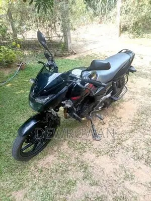 Bajaj Pulsar 150 2011