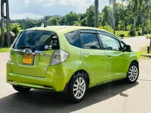 Honda Fit GP1 2012