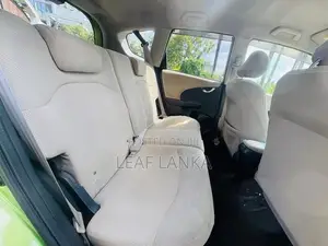 Honda Fit GP1 2012