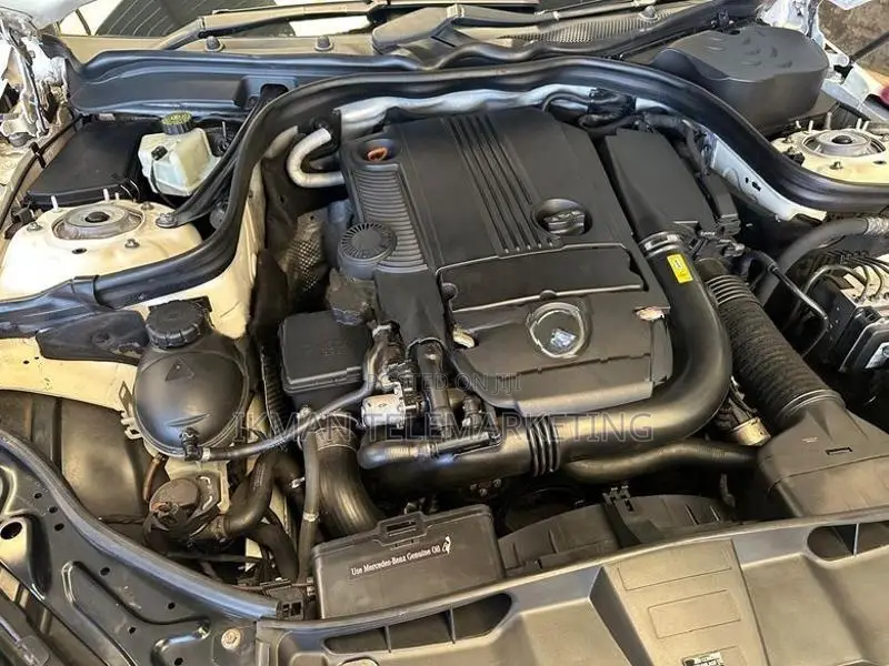 Mercedes Benz E200 2012