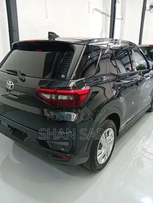 Toyota Raize x 2023