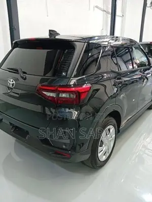 Toyota Raize x 2023