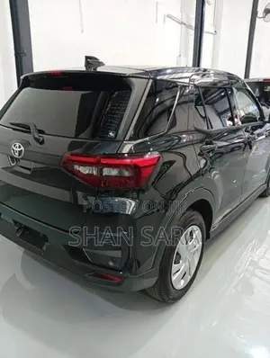 Toyota Raize x 2023