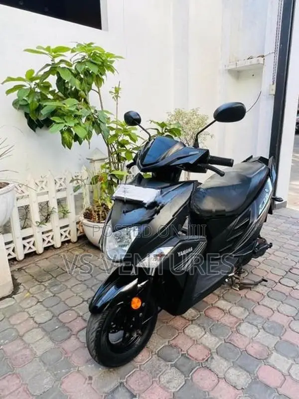 Yamaha Ray ZR 2018