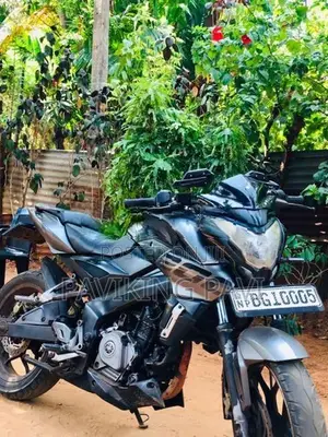 Bajaj Pulsar NS200 2020