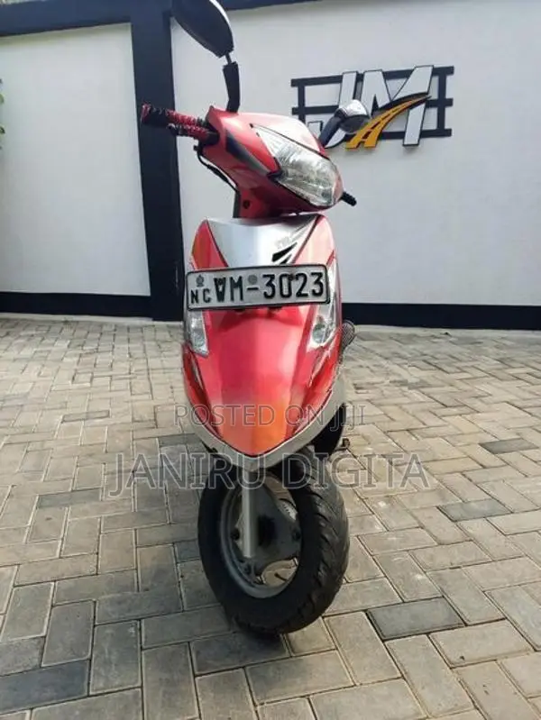 TVS Streak 2012