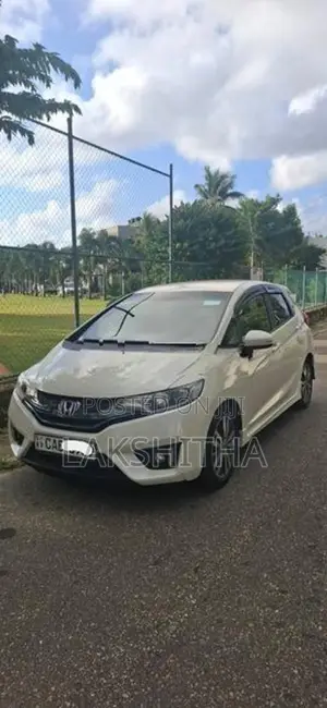 Honda Fit GP5 2014