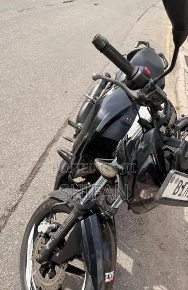TVS Apache RTR 160 4V 2018