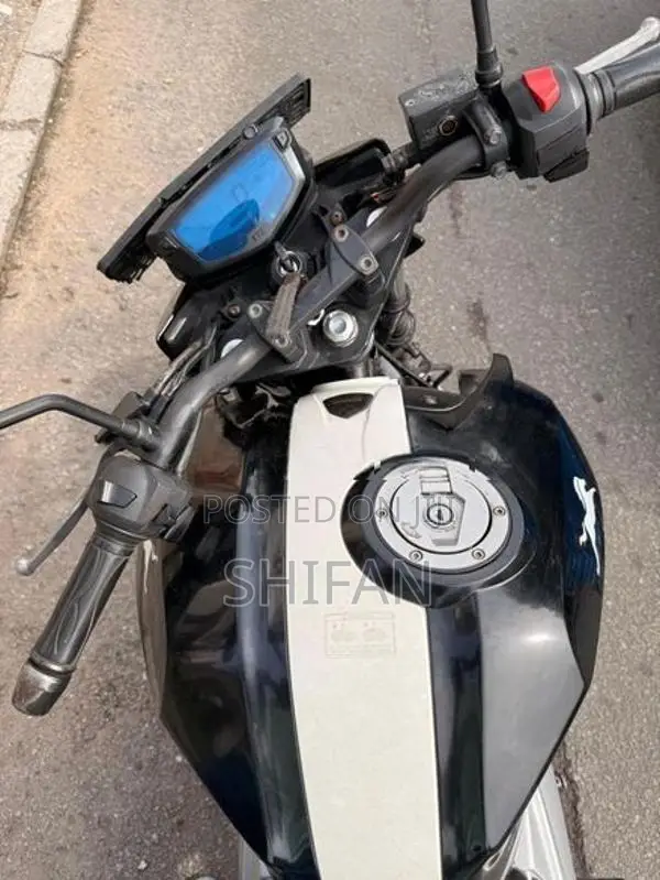 TVS Apache RTR 160 4V 2018