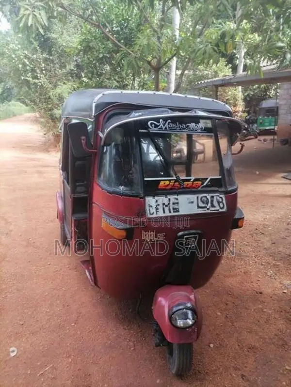Bajaj RE 2003