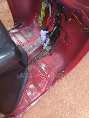 Bajaj RE 2003