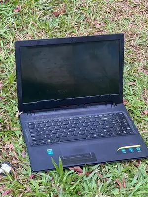 Lenovo I3 5th Gen Laptop