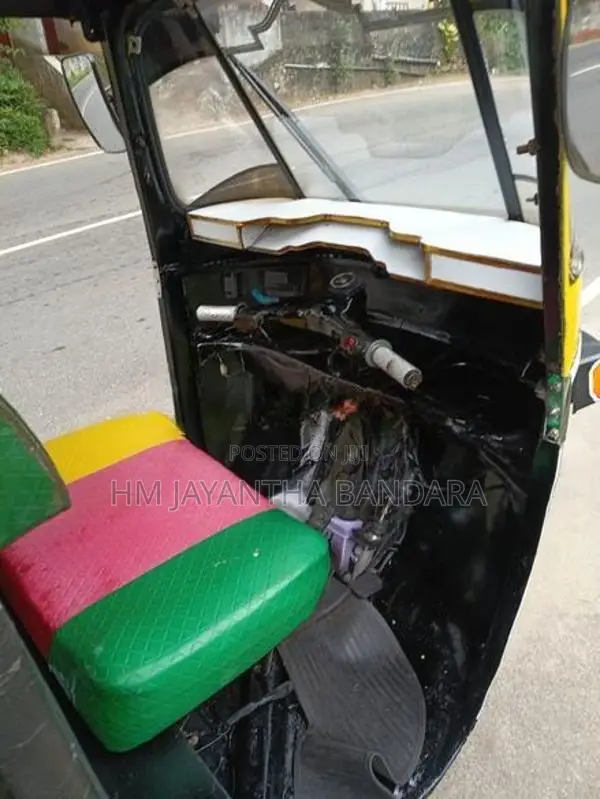 Bajaj RE 2 stoke 1997