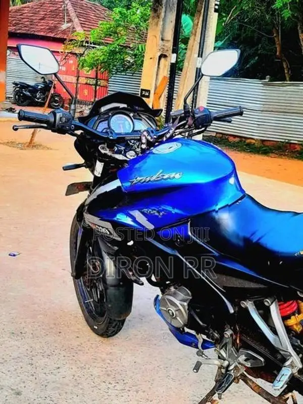 Bajaj Pulsar NS160 2017