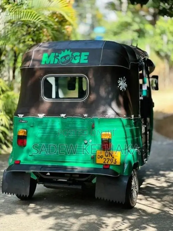 Bajaj RE 4 stroke 2007