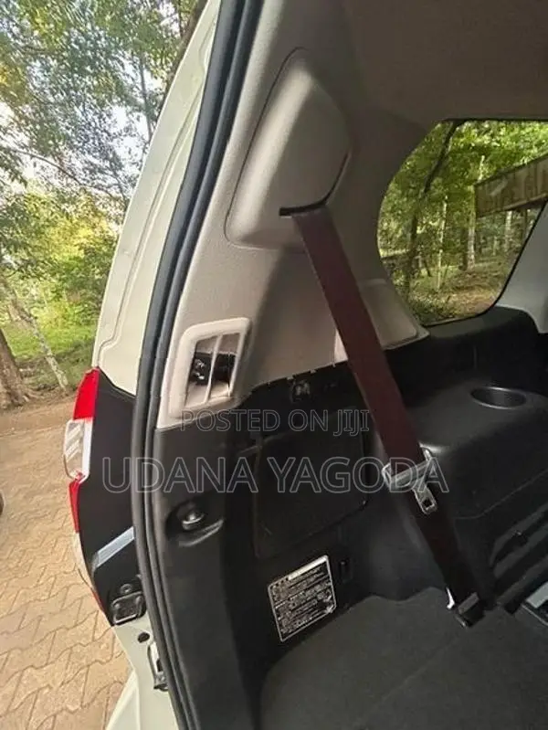 Toyota Land Cruiser Prado G-Frontier 2017