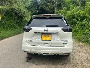 Nissan X-Trail 2015
