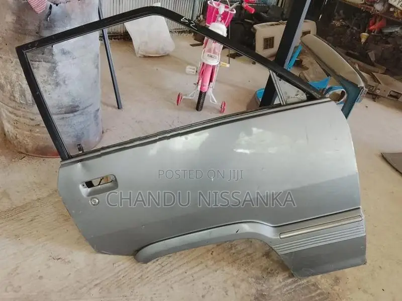 Toyota Townace Door