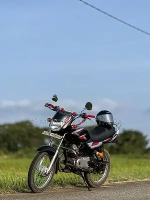 Bajaj CT100 2006