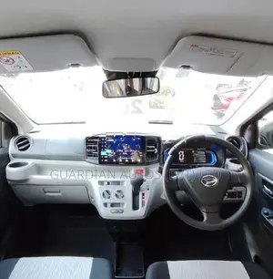 Daihatsu Mira ES LED 2025