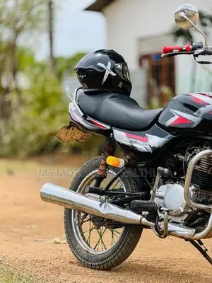 Bajaj CT100 2006
