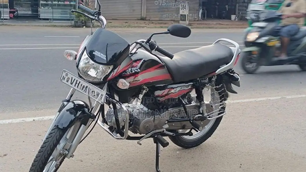 Hero HF Deluxe 2009
