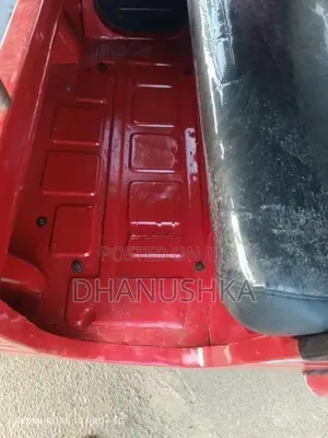 Bajaj RE 2011