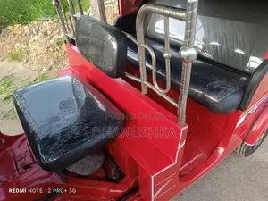 Bajaj RE 2011