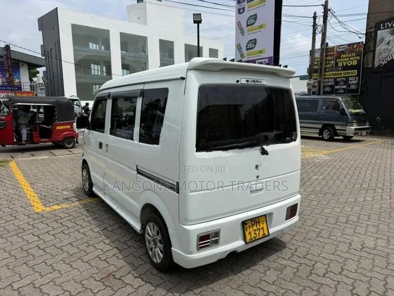 Suzuki Every 2017
